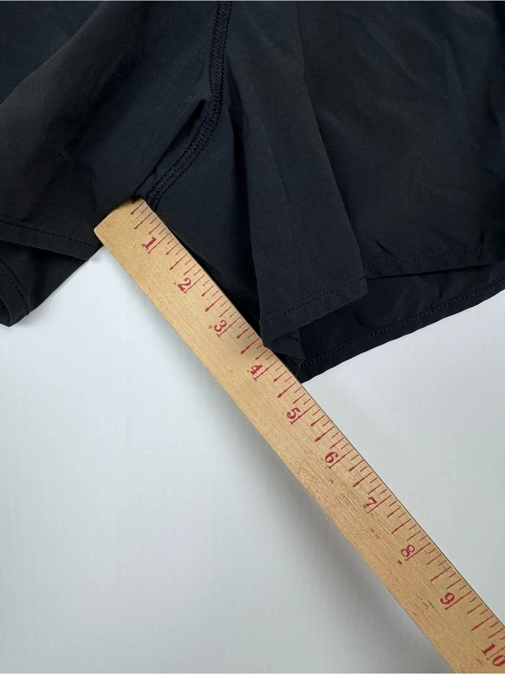 Lululemon Speed Up Short Hi-Rise size 8